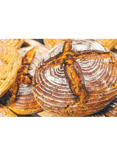Chleb „Oliwkowy Opornik” pszenno-żytni na zakwasie z oliwkami (Pochlebstwo)