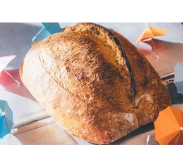 Chleb "Superior" pszenny na zakwasie pszennym (Pochlebstwo) vegan